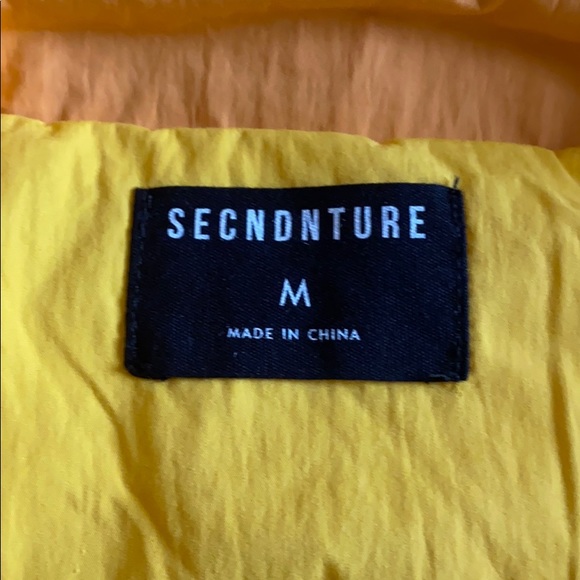 Secndnture Classic Windbreaker - M/Peach - Picture 2 of 3
